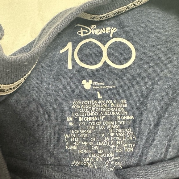 Disney 100th Anniversary Mickey Mouse Adult L Two-Sided
T-Shirt - Picture 7 of 7